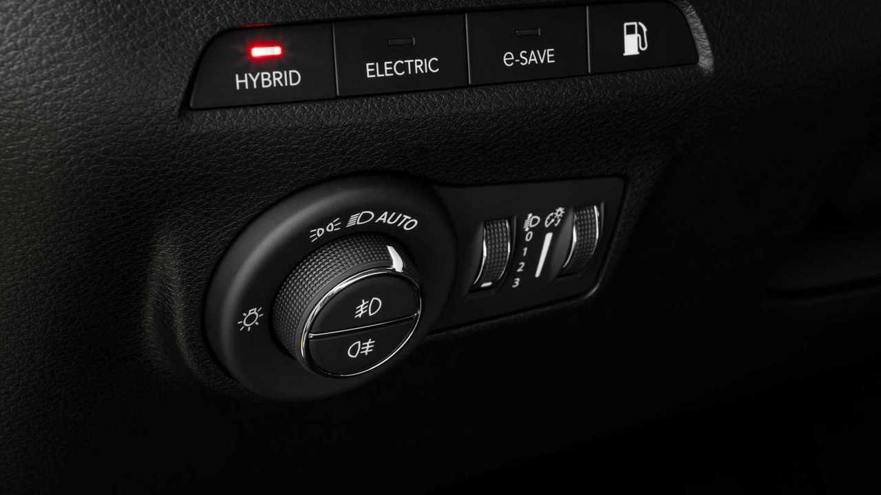Jeep Compass 4xe_Estúdio (17)
