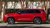 Toyota Sequoia Capstone (2022)
