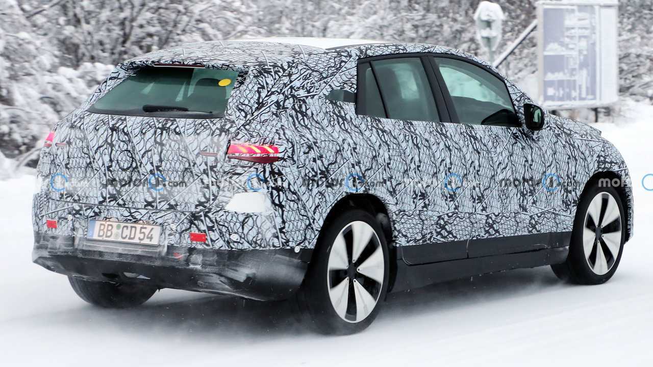 Mercedes-Benz SUV EQE prototipo