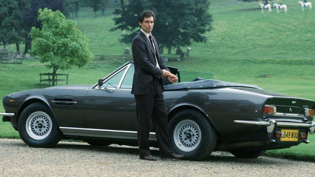 Aston Martin V8 Vantage en The Living Daylights (1987).
