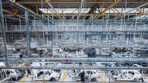 L'impianto di produzione di Brema per la Mercedes EQE