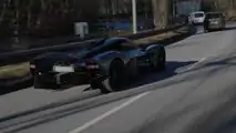 La prima Aston Martin Valkyrie su strada