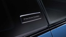 2021 Porsche 911 Turbo S China 2021 - Distintivo per 20° anniversario