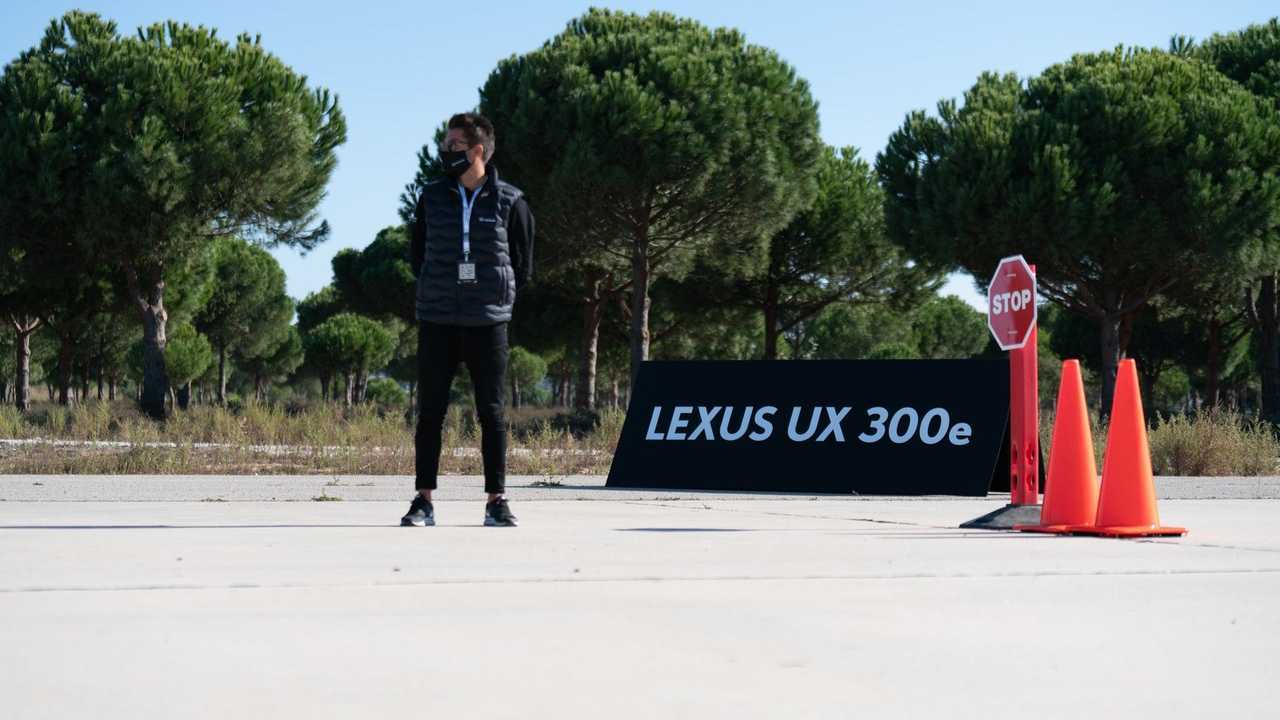 Lexus Seizes Toyota Efforts To Enter EV World With the UX 300e