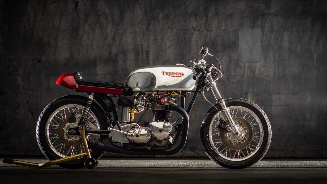 1972 Triumph Trackmaster Race Replica - Right Side No Fairing