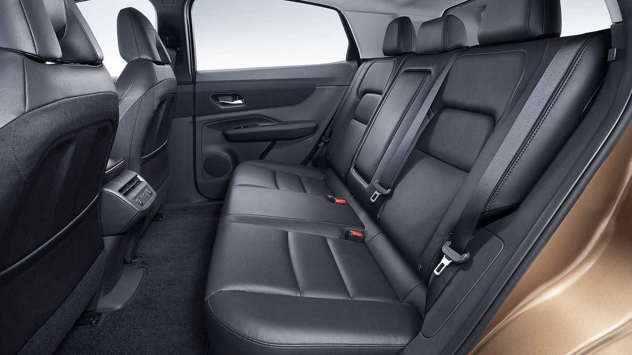 Nissan Qashqai vs Nissan Ariya