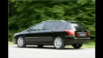 Peugeot wertet 407 auf