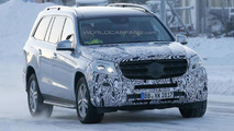 2016 Mercedes-Benz GLS spy photo