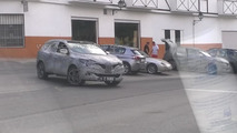 2015 Renault crossover spy photo