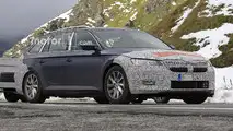 Skoda Superb facelift spy photo