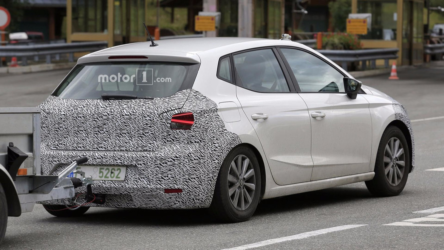 Possible 2019 Skoda Rapid test mule spy photo