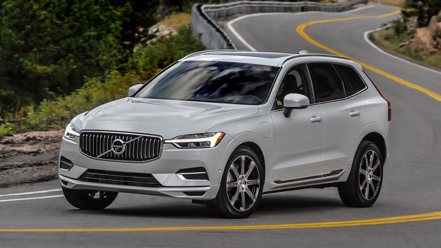 2018 Volvo XC60 T8 Review: Performance And Green In One