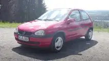 Opel Corsa B Top Speed Lead