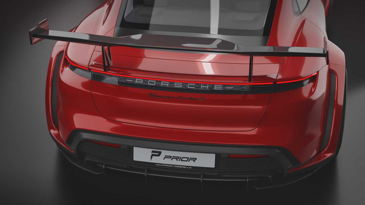 Porsche Taycan Turbo S von Prior Design (hinten)
