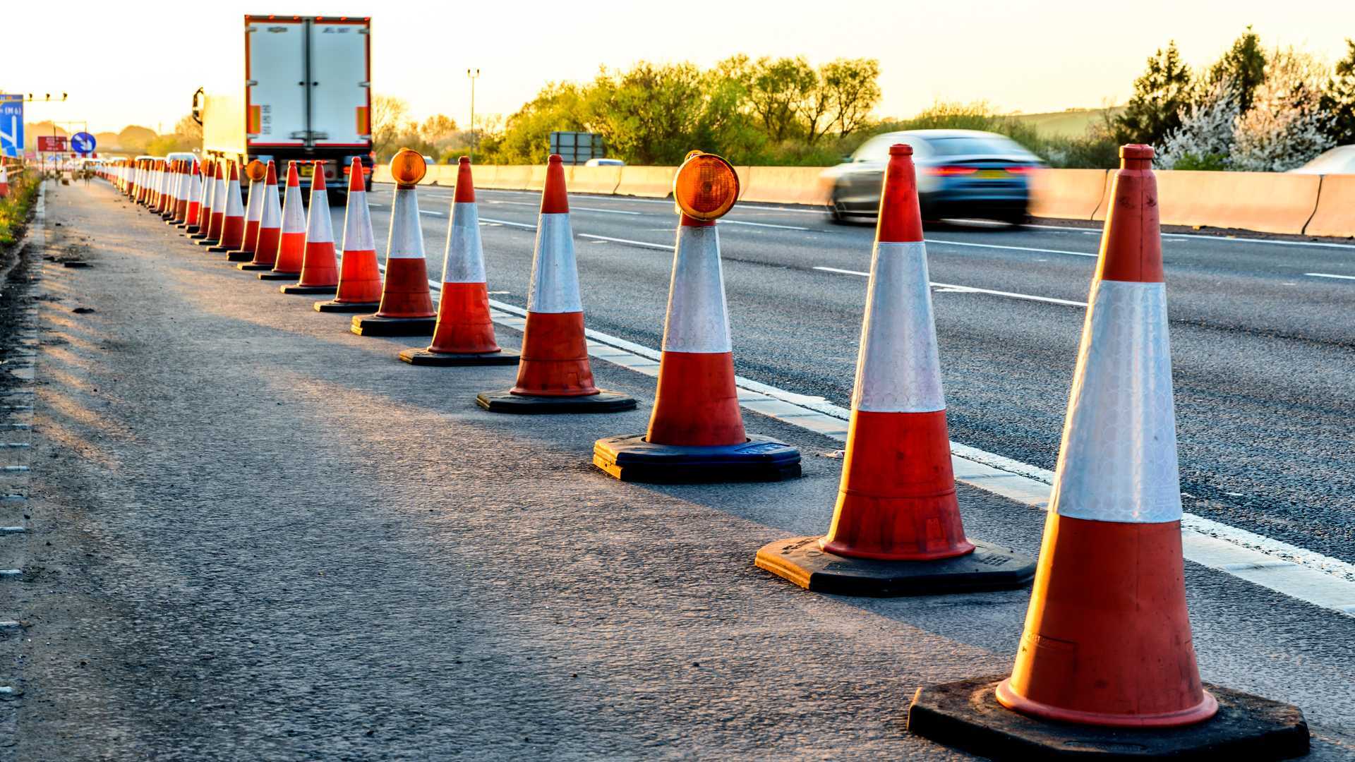 Automatic conelaying tech debuts at UK roadworks