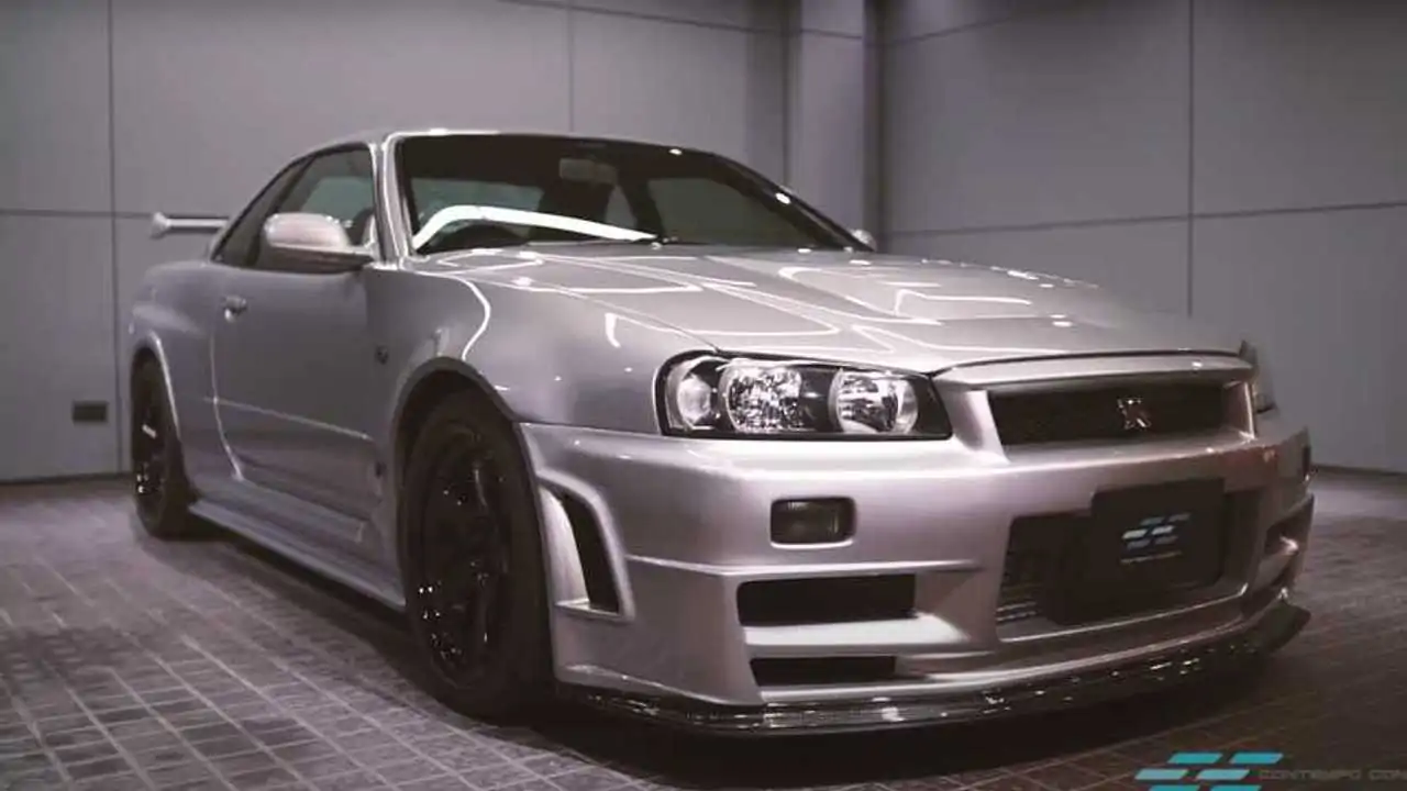 Rare Nissan Skyline Gt R R34 Nismo Z Tune Briefcase Costs 10 000