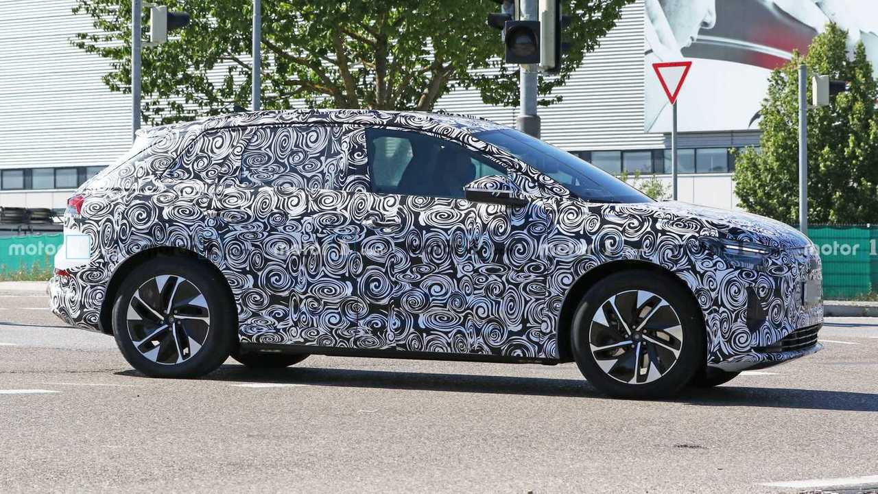 Audi Q4 e-tron, le foto spia della versione di serie