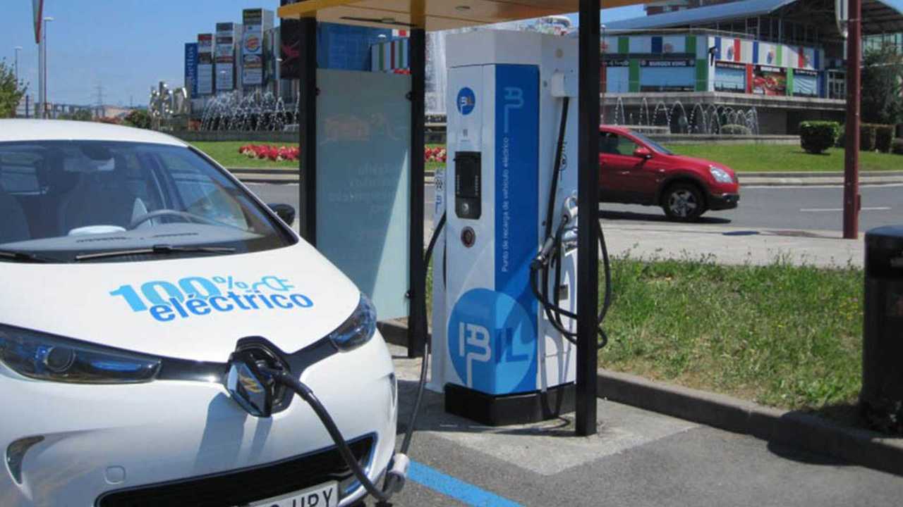 Madrid: si espande la rete di ricarica