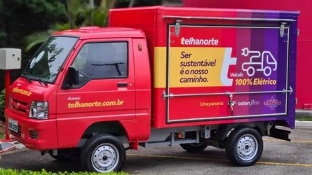 Caminhão elétrico fará entrega com 'emissão zero' da Telhanorte em São Paulo Caminhão elétrico Hitech-e Ecocargo