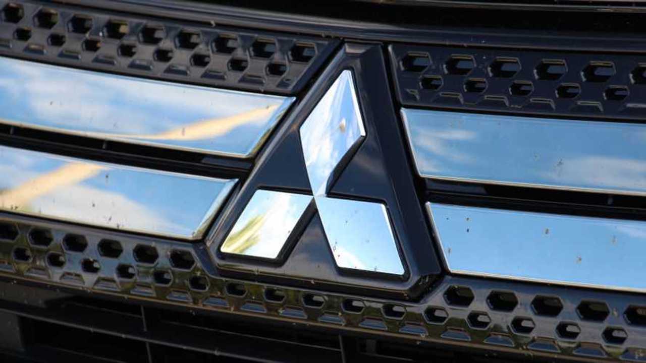 2019 Mitsubishi Outlander PHEV: Artılar ve Eksiler