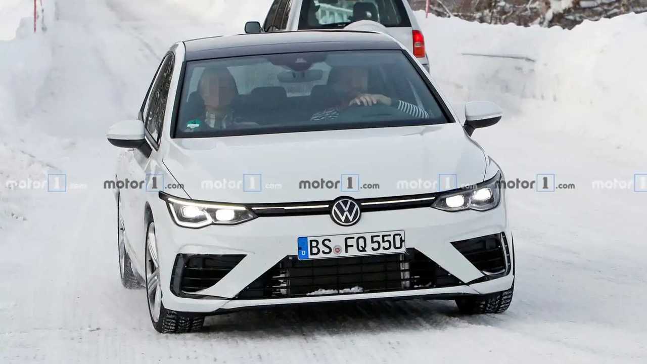 Volkswagen Golf R 2020, fotos espía