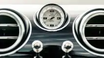 Bentley Bentayga Mulliner Pearl of the Gulf