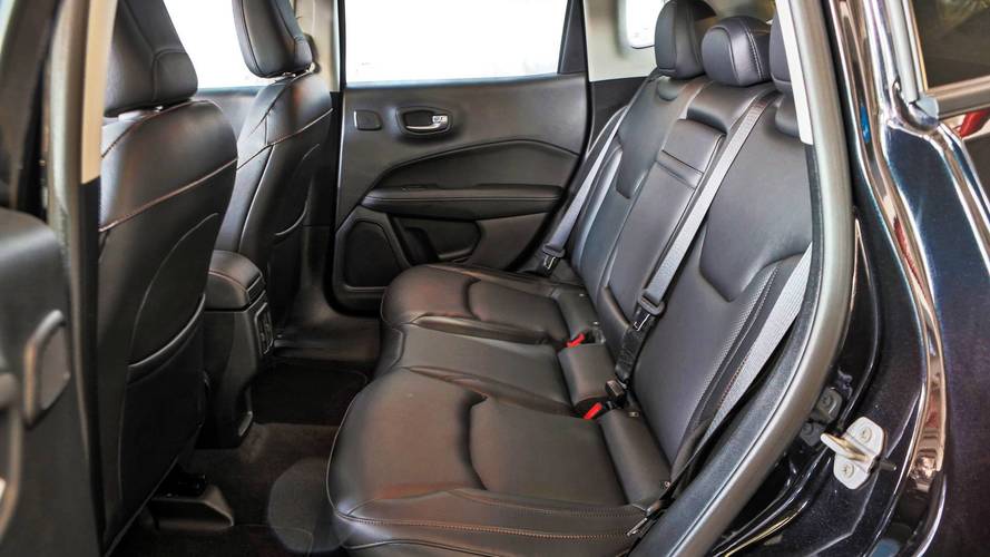 Comparativo Kia Sportage x Jeep Compass