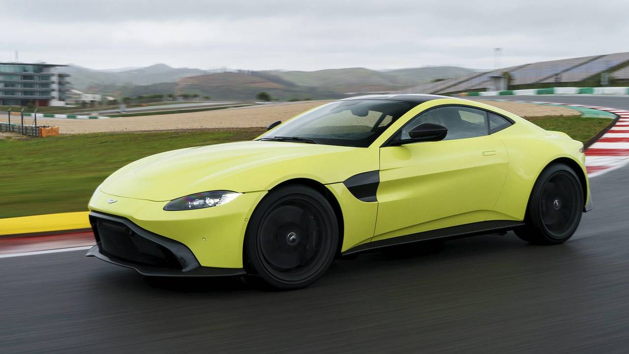 2019 Aston Martin Vantage ilk sürüş