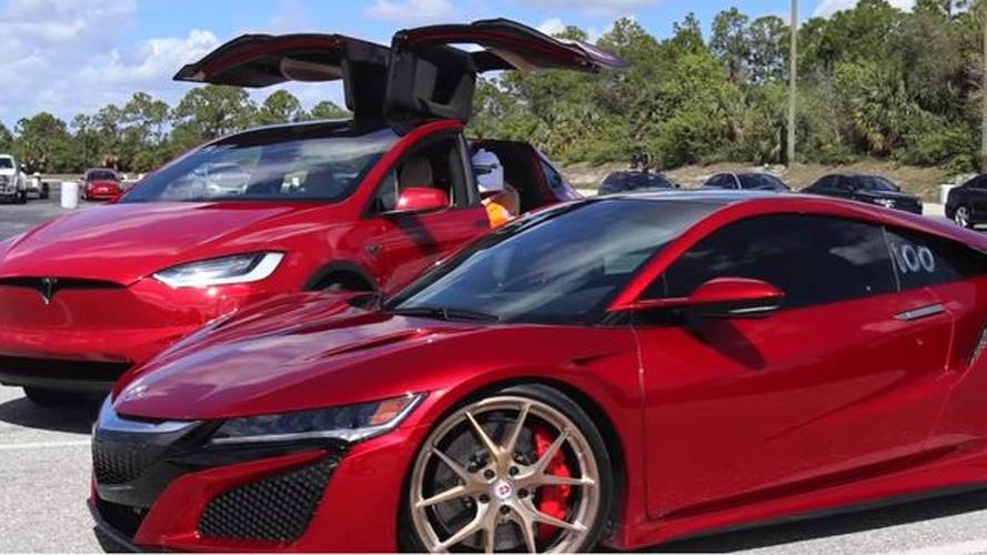 Watch Tesla Model X P100D Ludicrous Race Acura NSX