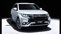 Mitsubishi Outlander PHEV, nuovo motore per l'ibrida plug-in