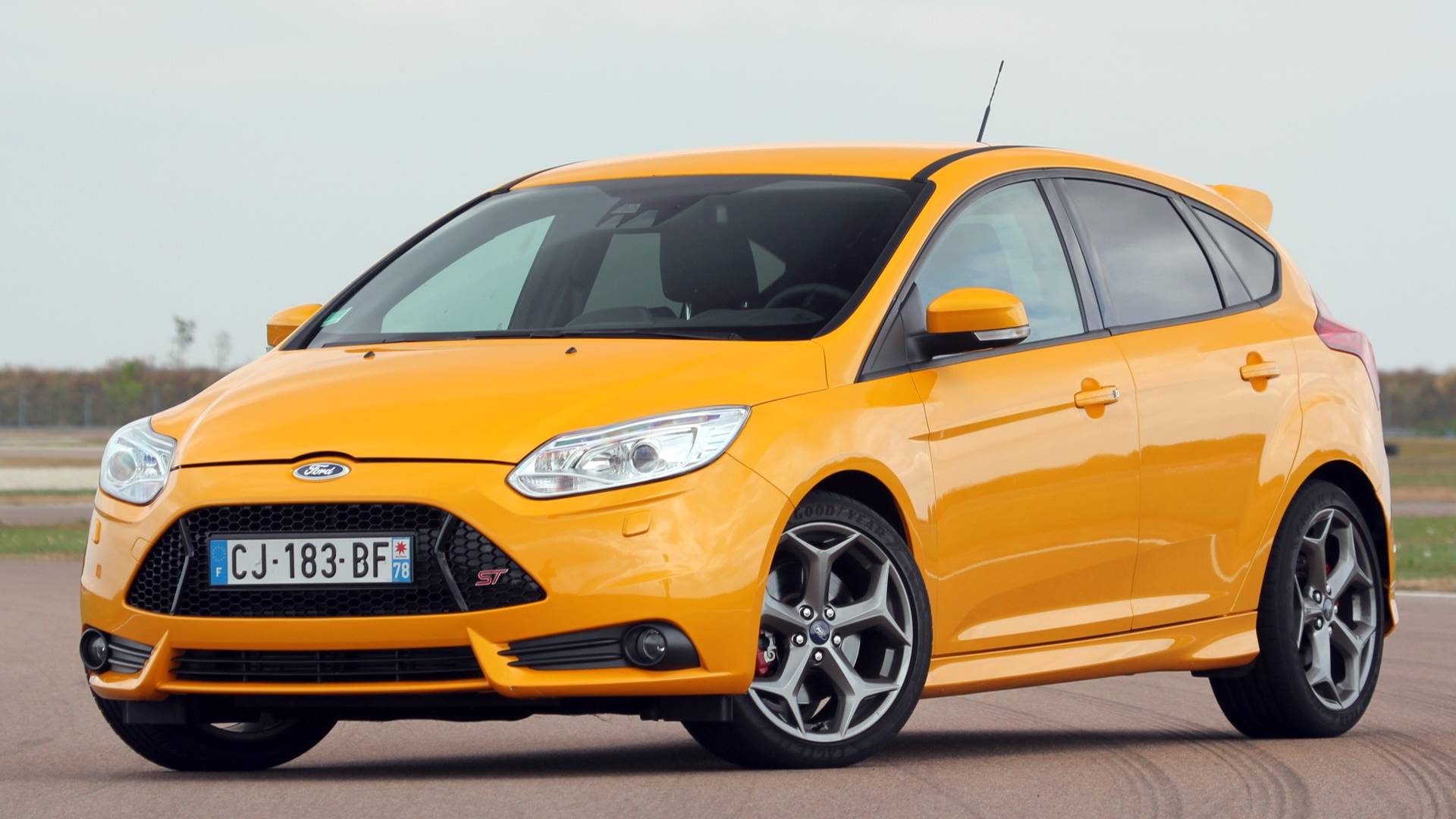 ford-focus-st-2012.jpg