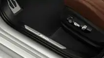 BMW X7 M50i