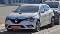 Renault Megane Hybrid Spy Photos