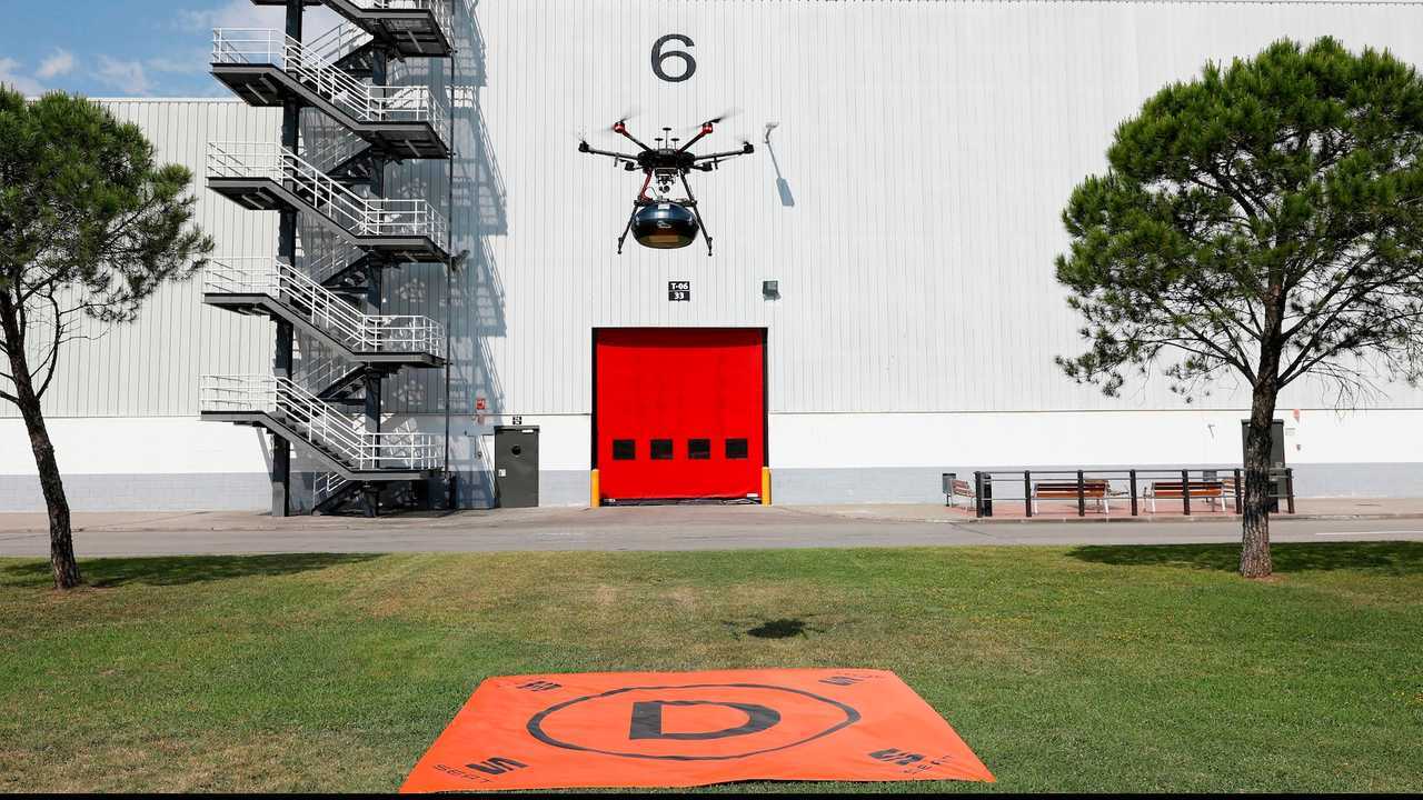 Seat, consegna di ricambi via drone e un nuovo cambio a sei marce