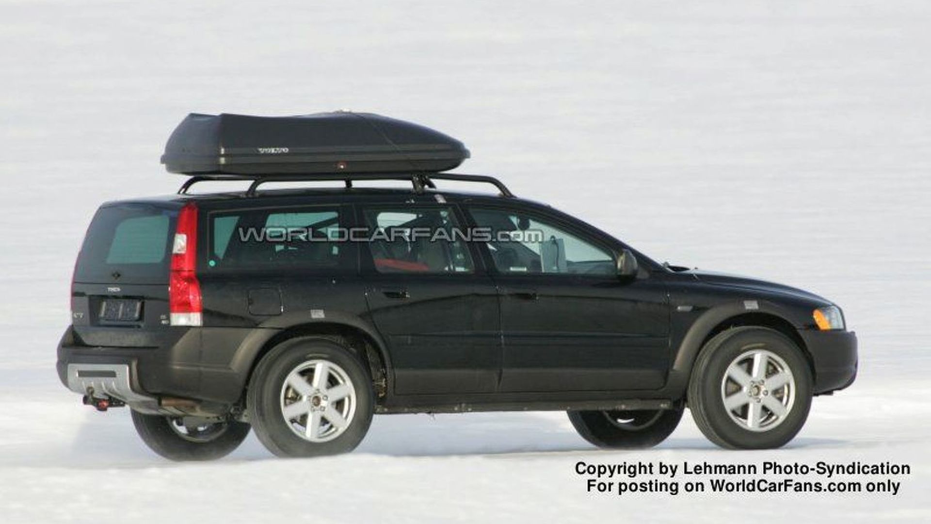 SPY PHOTOS Volvo XC 60 Motor1 Photos