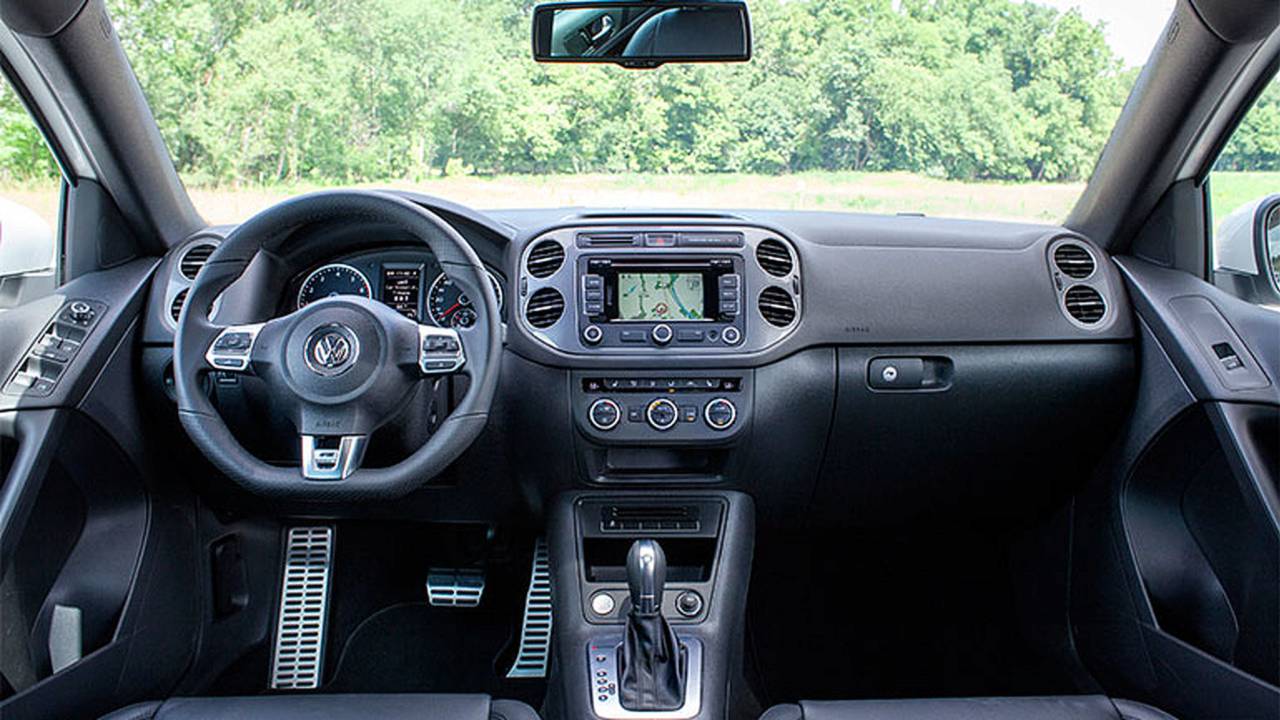 2014 Volkswagen Tiguan interior