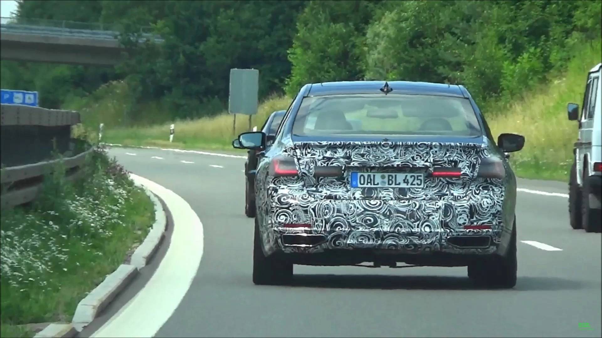 Alpina B7 Facelift Spotted Briefly On The Autobahn