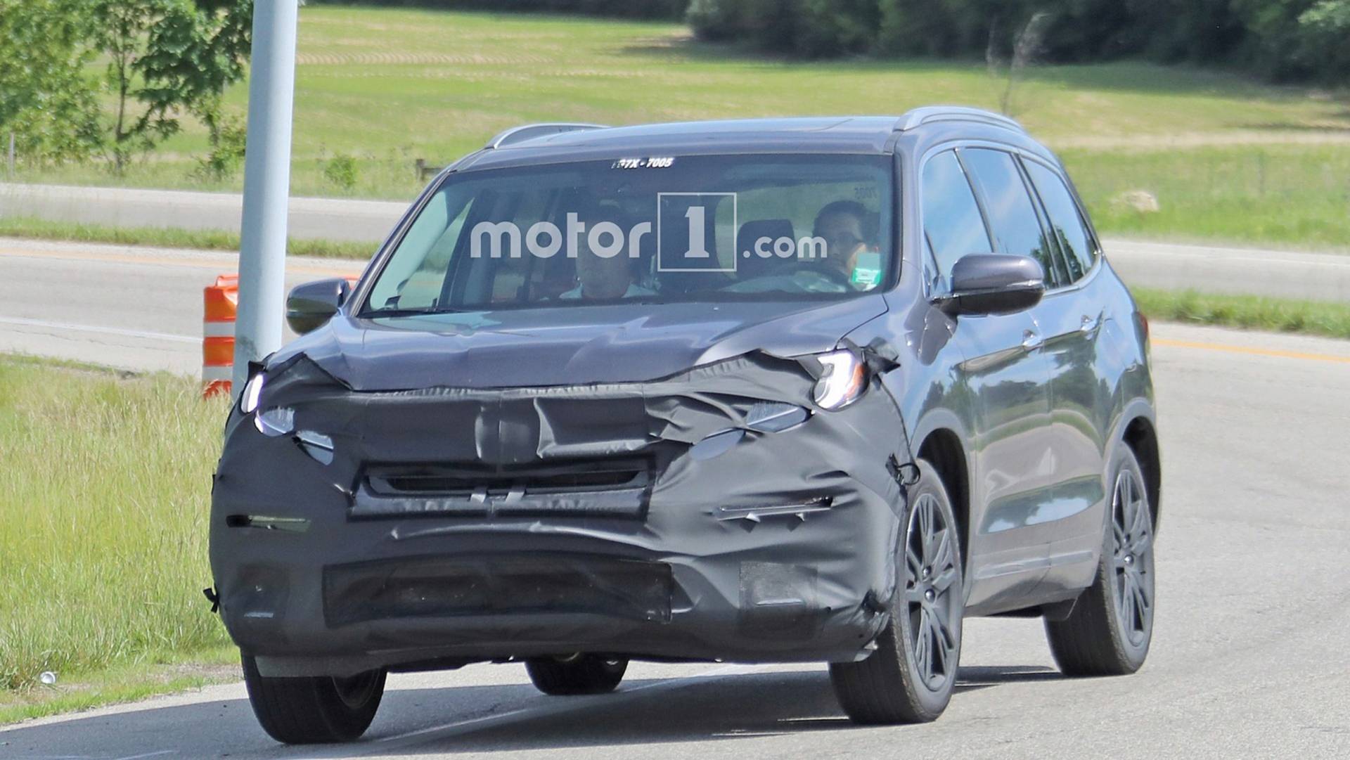 2019 Honda Pilot Spied For The First Time In Phev Version
