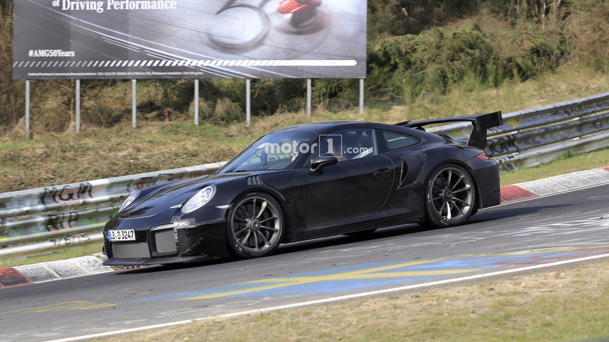 Porsche 911 GT2, fotos espía