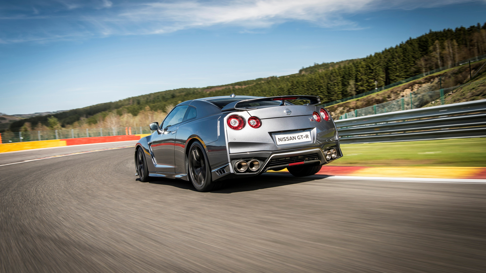 2017 Nissan Gt R Review