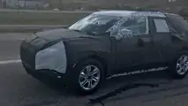 Gizemli Chevrolet SUV casus fotoğrafı