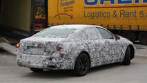 2015 BMW 7-Series spy photo