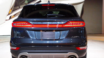 2015 Lincoln MKC live in L.A. 21.11.2013