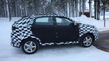 2015 MG CS Crossover spy photo