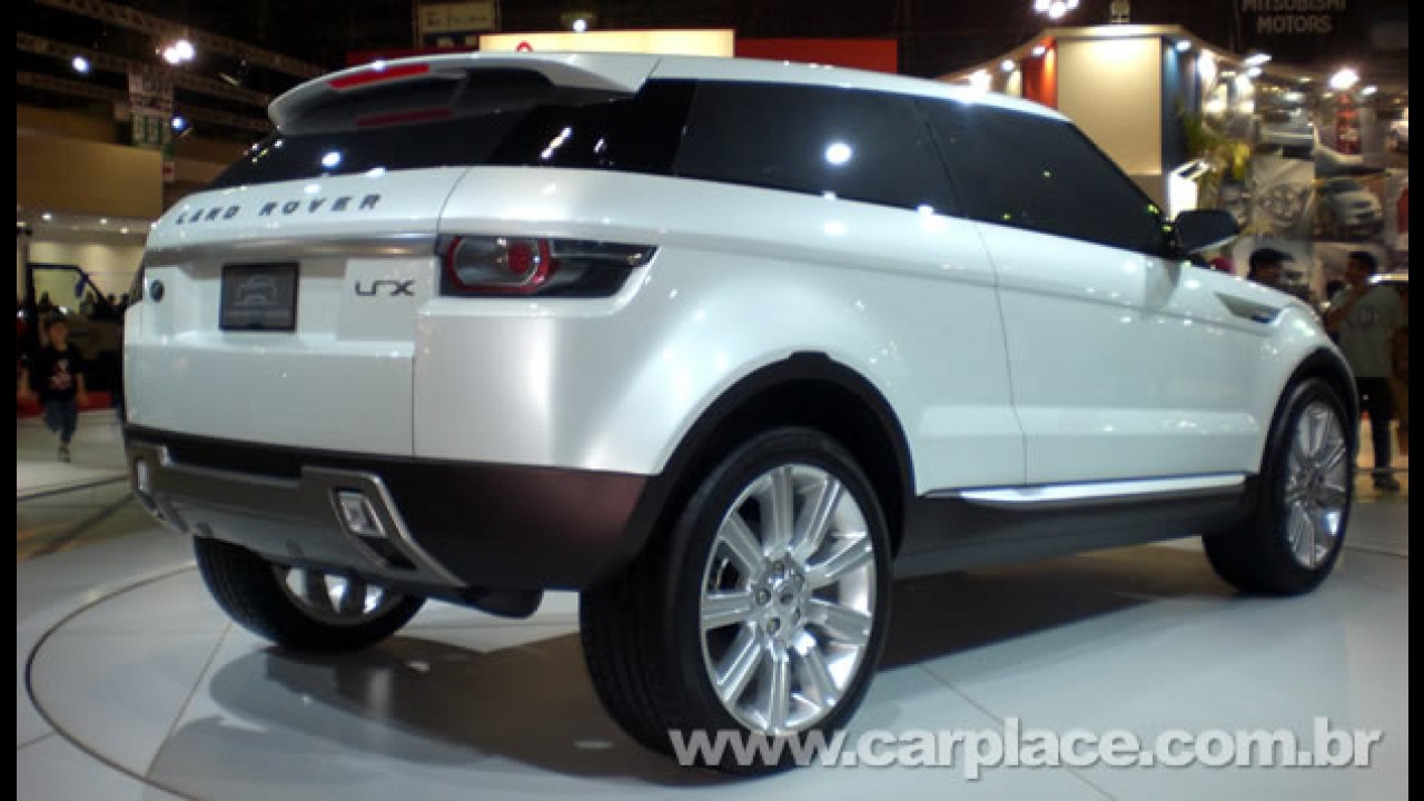 Land Rover LRX será apresentado oficialmente no ano que vem - Vendas começam em 2011