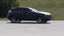 Mercedes-Benz GLA spy photo 04.10.2012 / Automedia