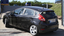 Ford Fiesta ST 3- and 5-door spied 24.05.2011