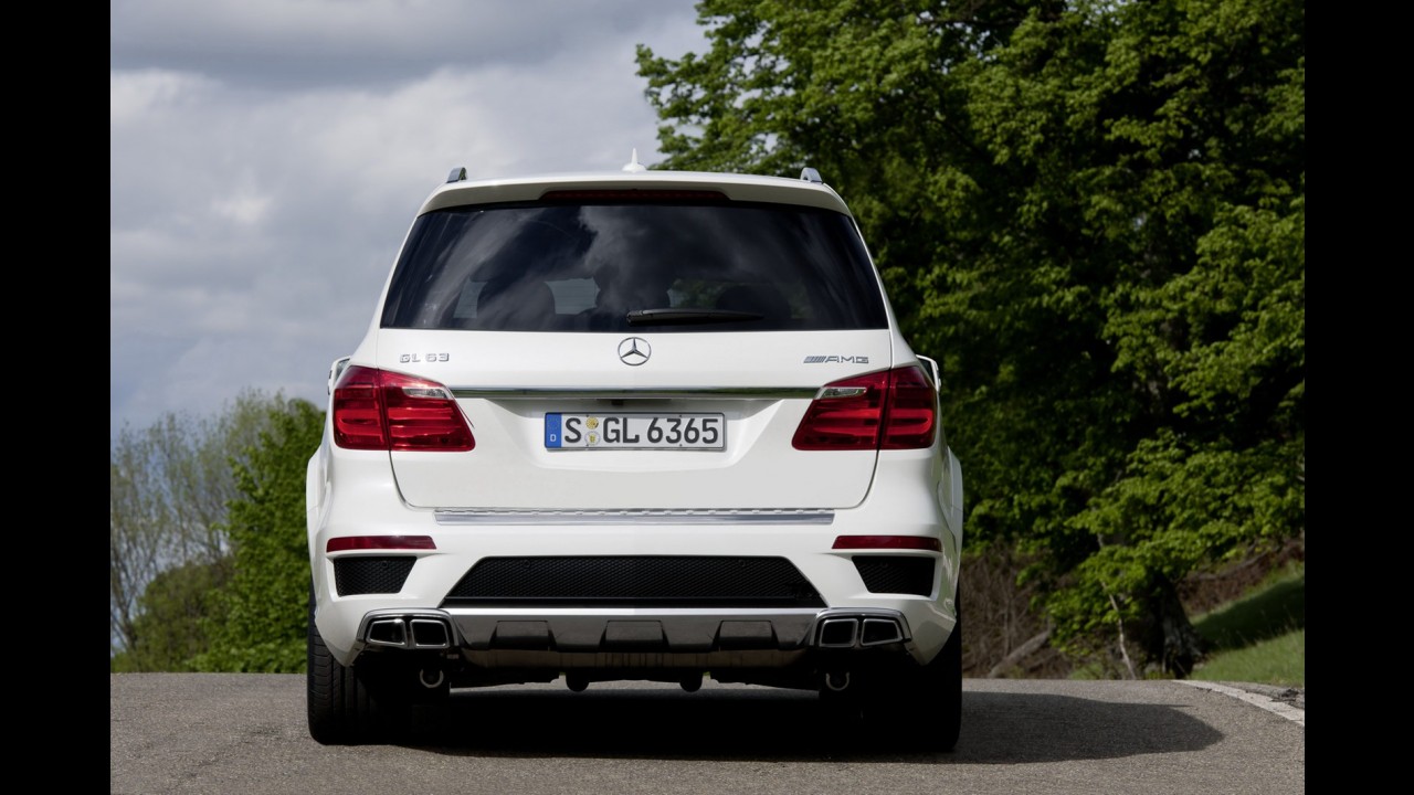 Mercedes-Benz revela oficialmente primeiros detalhes do novo GL63 AMG