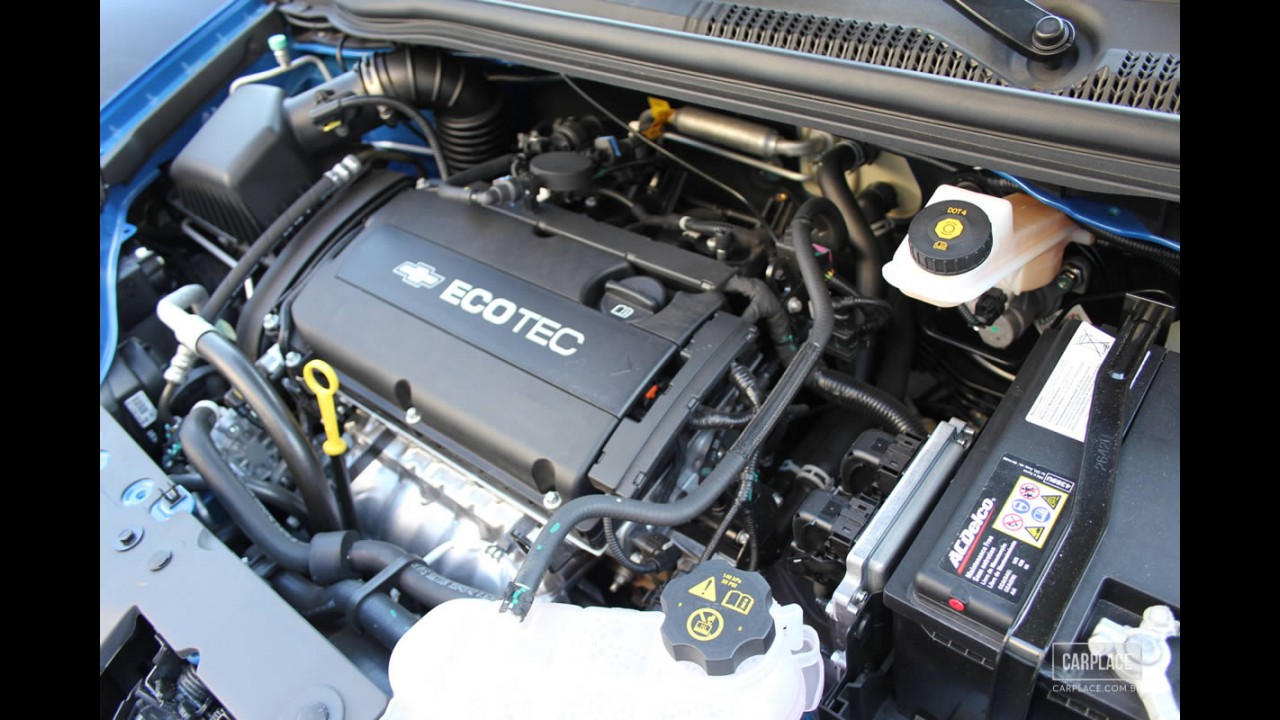 Chevrolet Sonic: Impressões ao dirigir os novos hatch e sedã no Brasil e galeria de fotos em HD