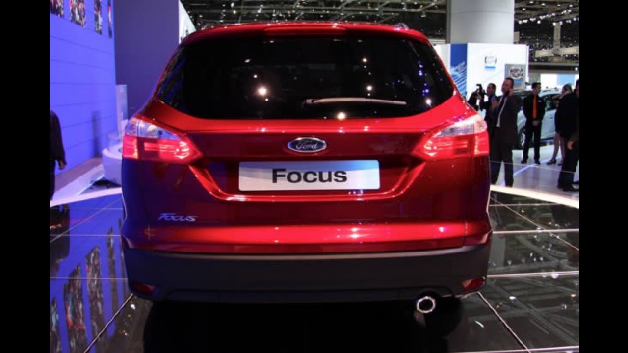 Salão de Genebra 2010: Ford exibe a nova geração do Focus Hatch e Station Wagon
